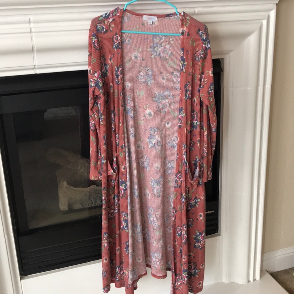 Lularoe floral Sarah, beautiful!